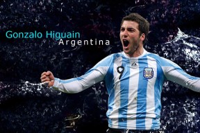 华体会在线-中国足球是否应该鼓励自主战术体系发展，中国足球建议