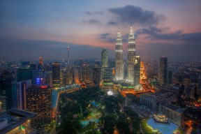 华体会平台娱乐-法甲箭指巅峰：战术配合成就经典，法甲指甲