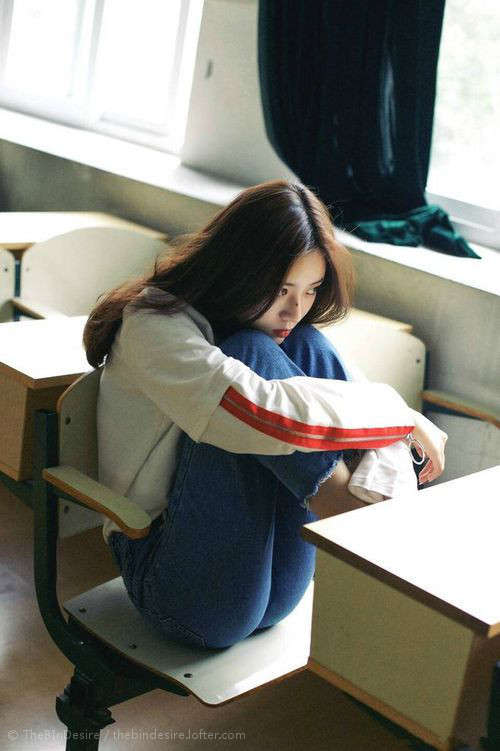 高校学生体育锻炼自我效能感影响因素研究,简述体育活动中的自我效能感