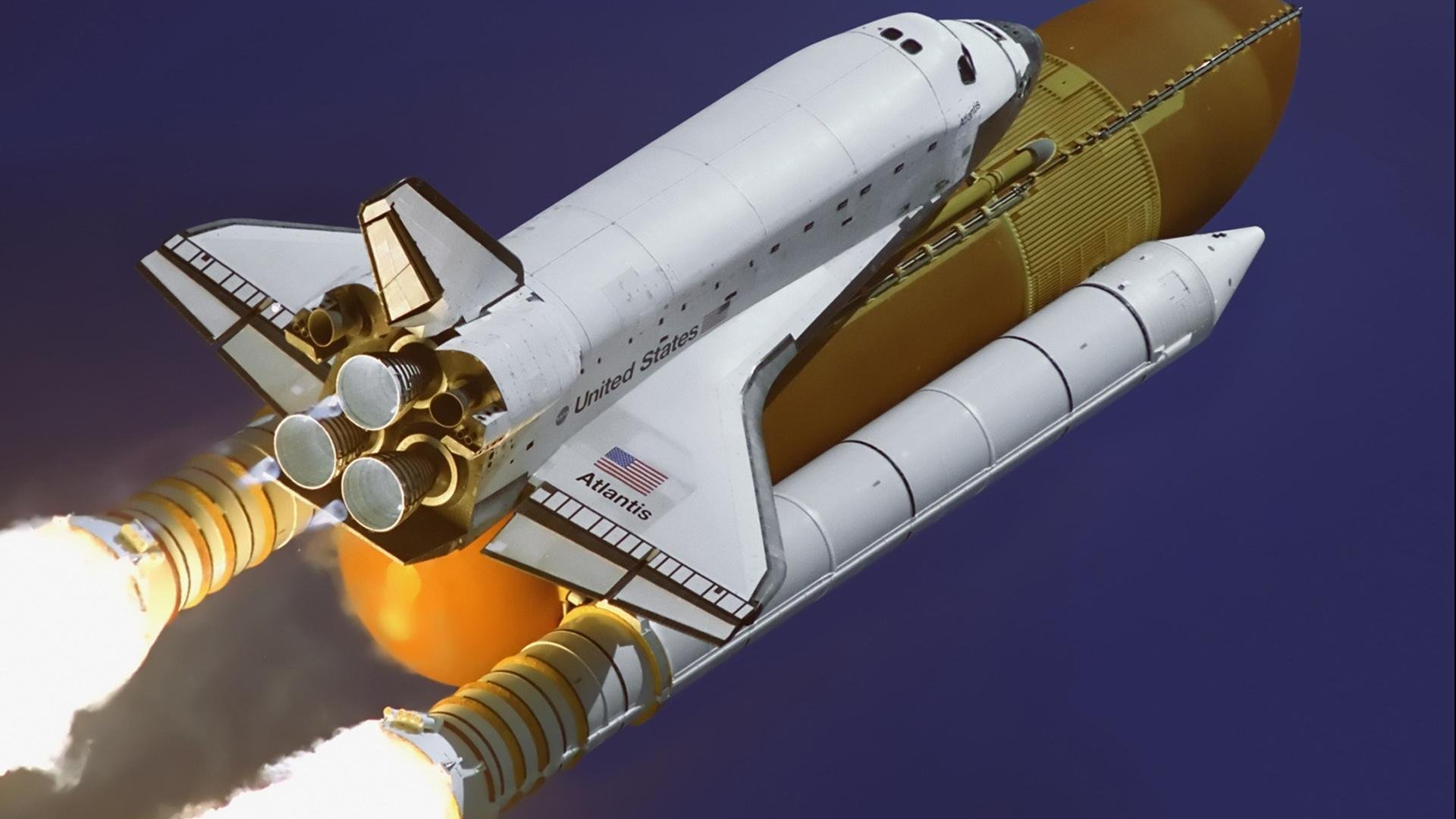 “华金·托比利亚的全能防守与快速突破,成就美洲狮队的防守核心”