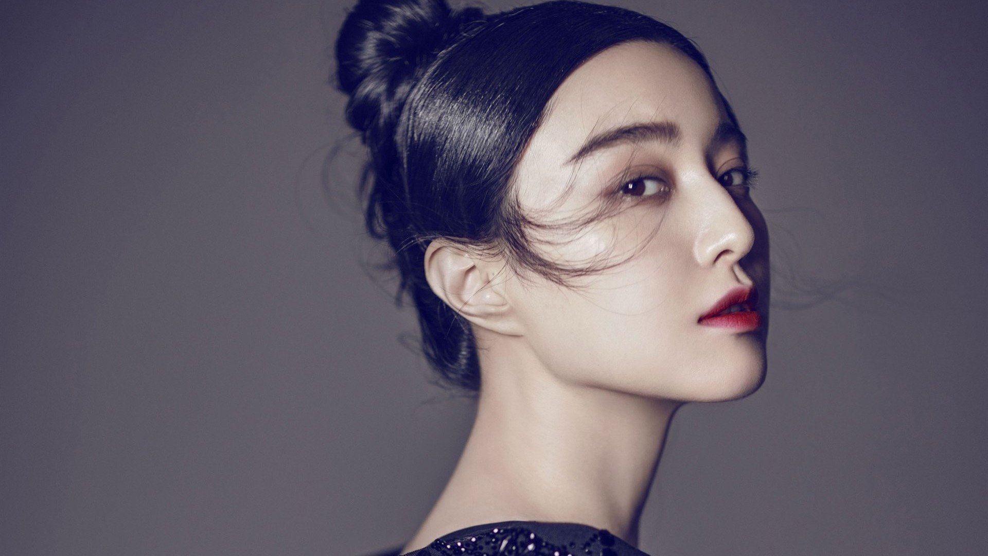 皇马刷新纪录欧冠淘汰赛,皇马欧冠2021晋级没