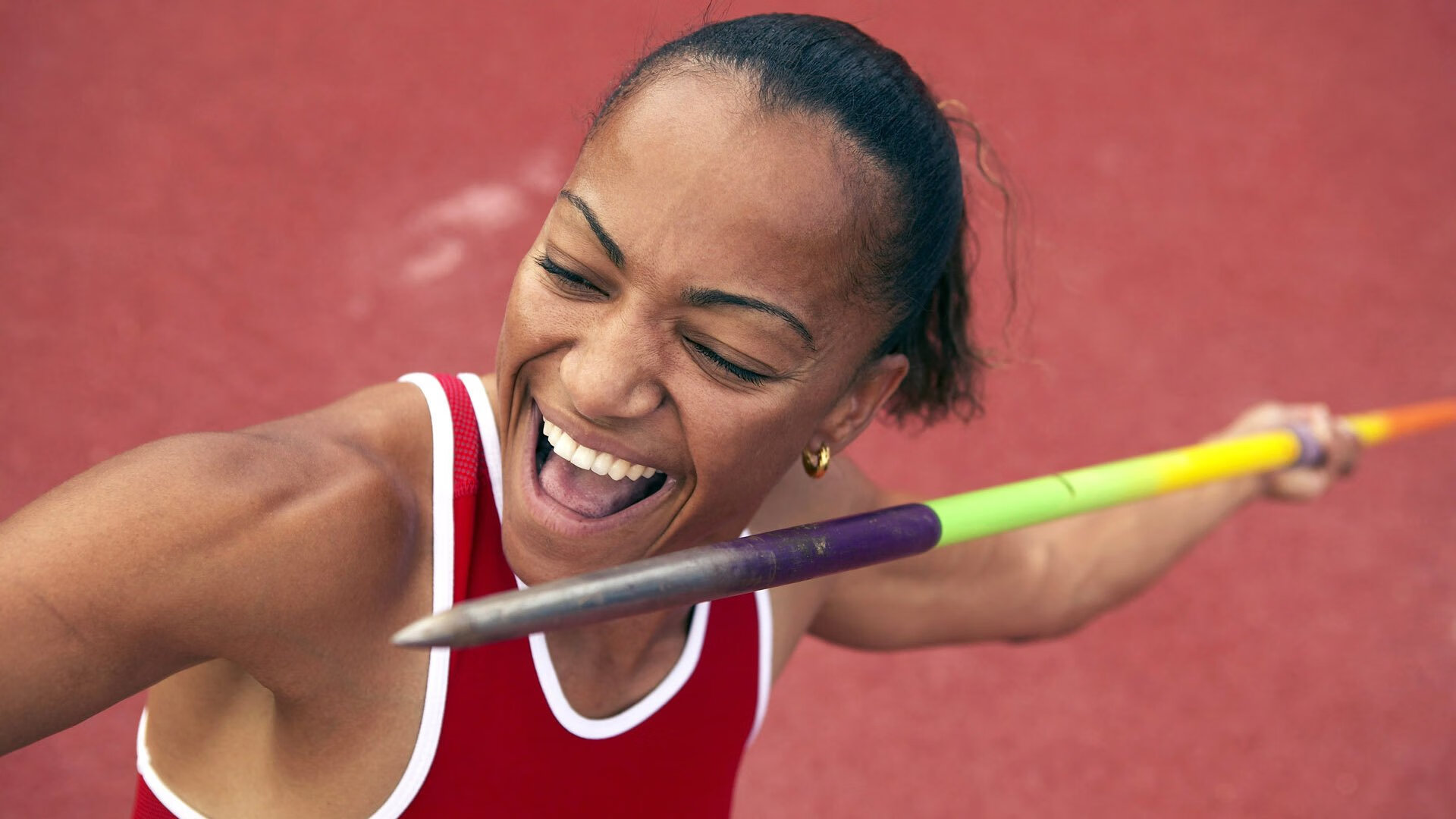 欧冠决赛：巴黎再度饮恨决赛 内马尔在替补席落泪画面被定格为心碎一幕